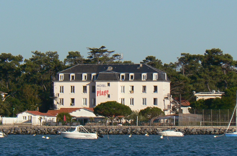 Hôtel de la Plage_17390 LA TREMBLADE Hôtel de la Plage_17390 LA TREMBLADE